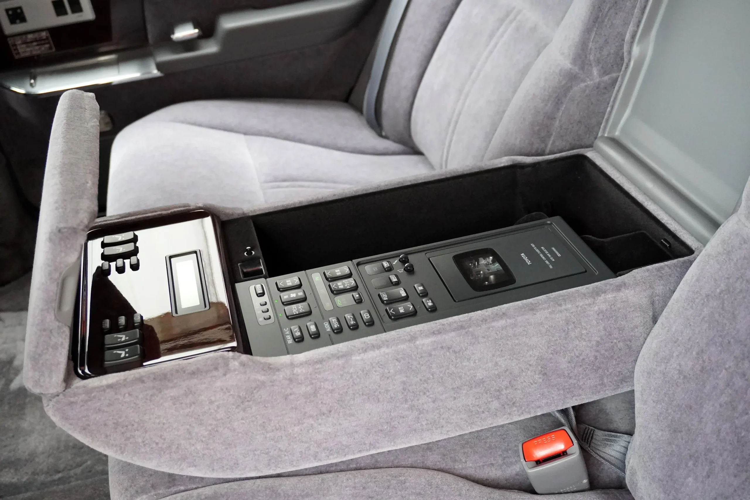 トヨタ センチュリー Eタイプ