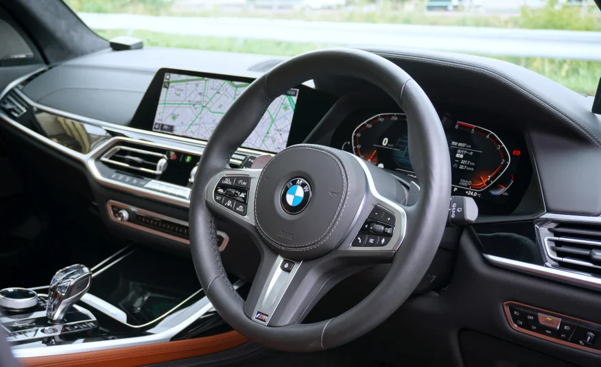 BMW X7 xDrive 35d Mスポーツ