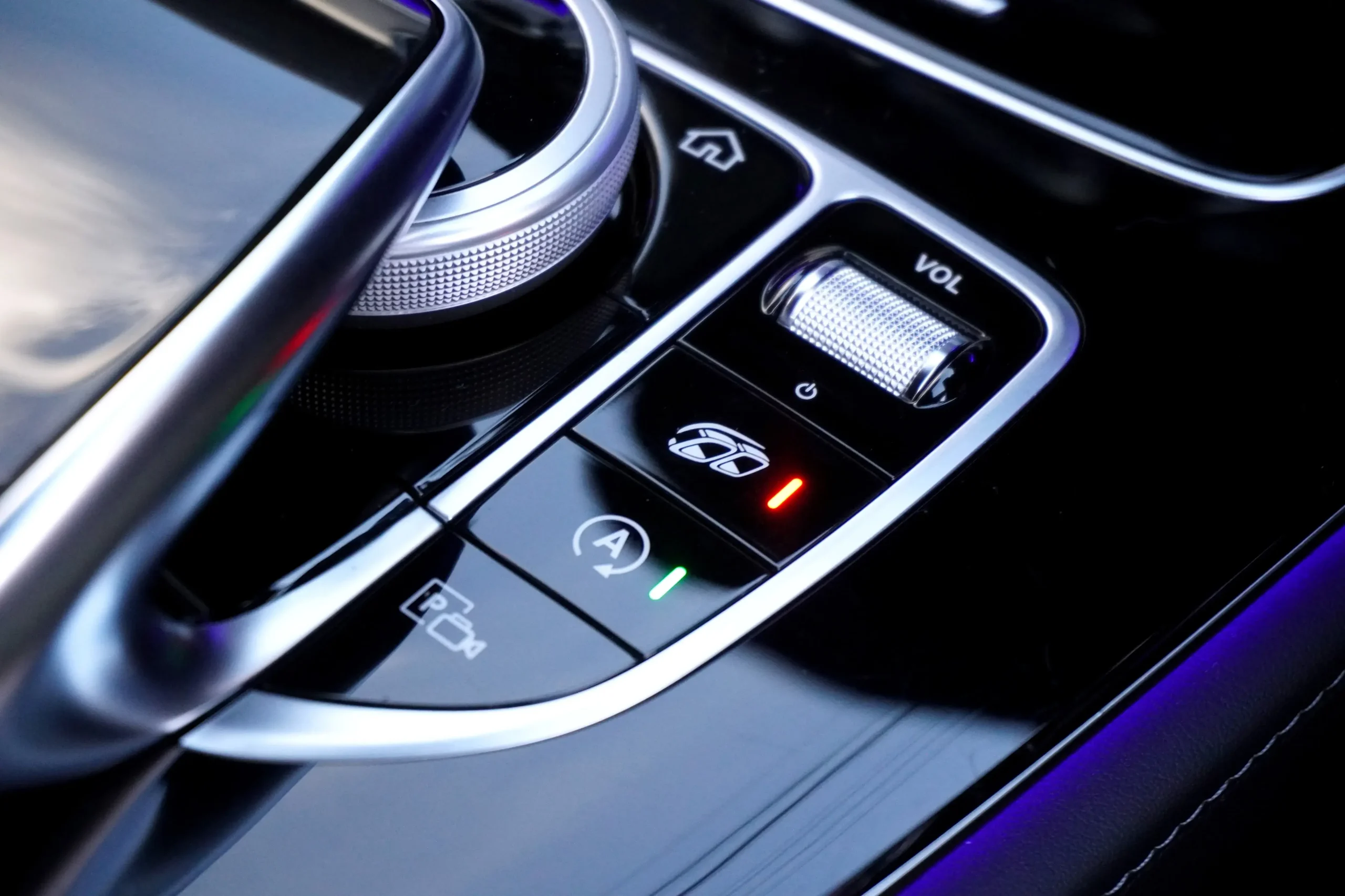 メルセデスAMG E63 S 4マチック+