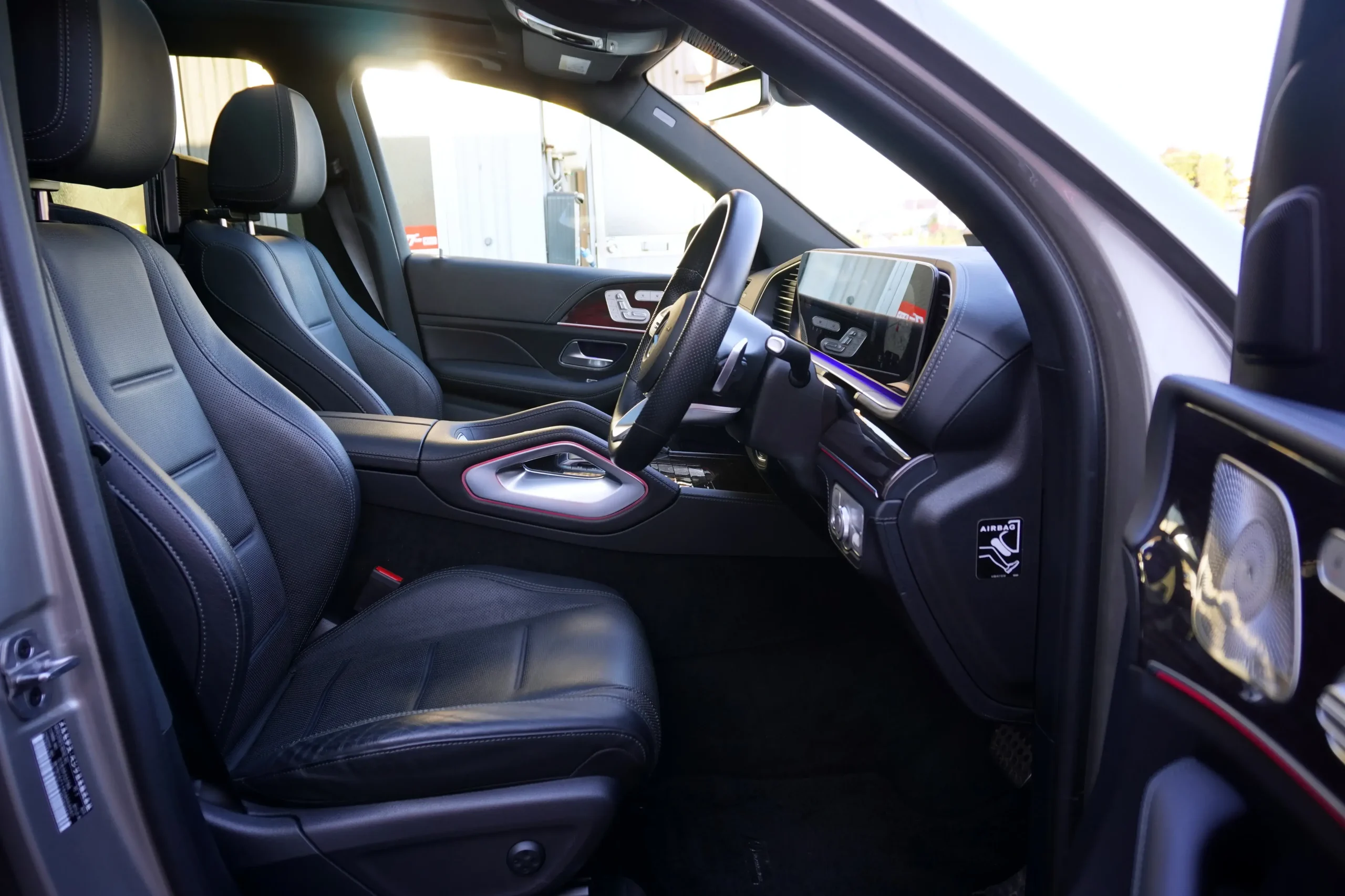 メルセデス・ベンツ GLE300d 4マチック AMGライン