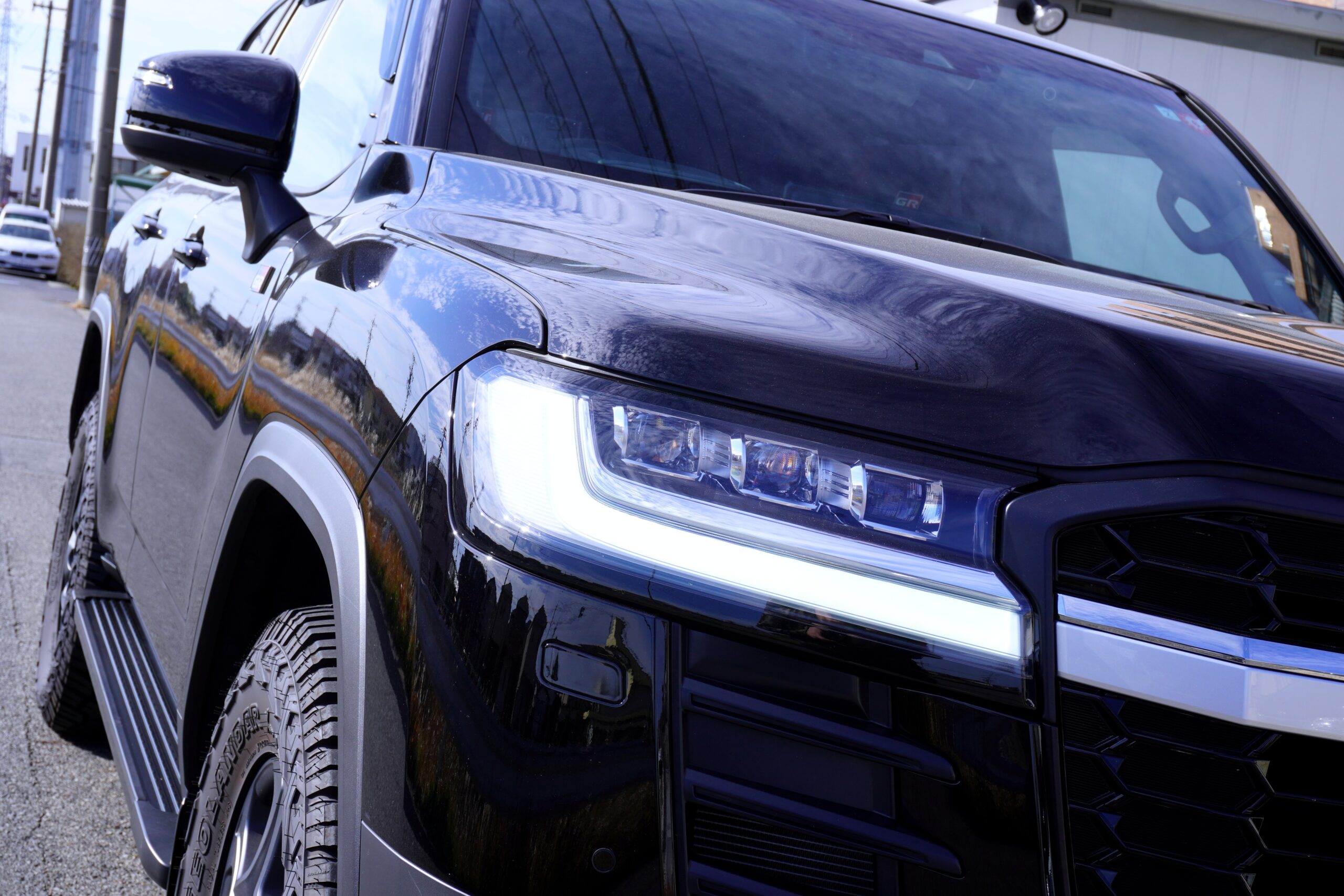 トヨタ ランドクルーザー300 GRスポーツ