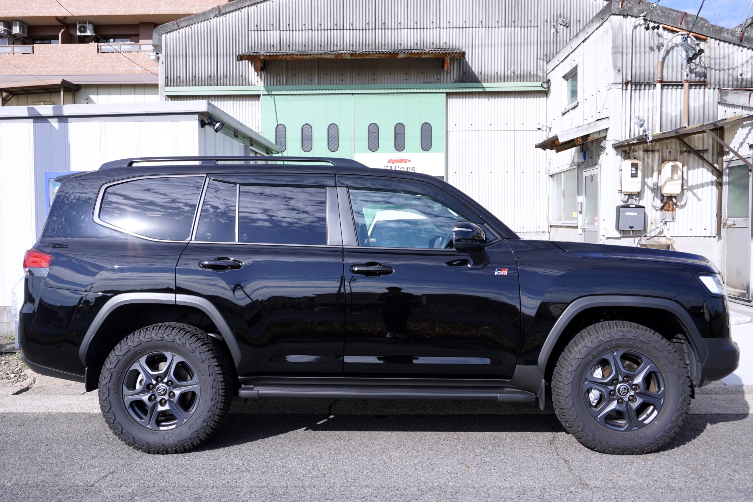 トヨタ ランドクルーザー300 GRスポーツ