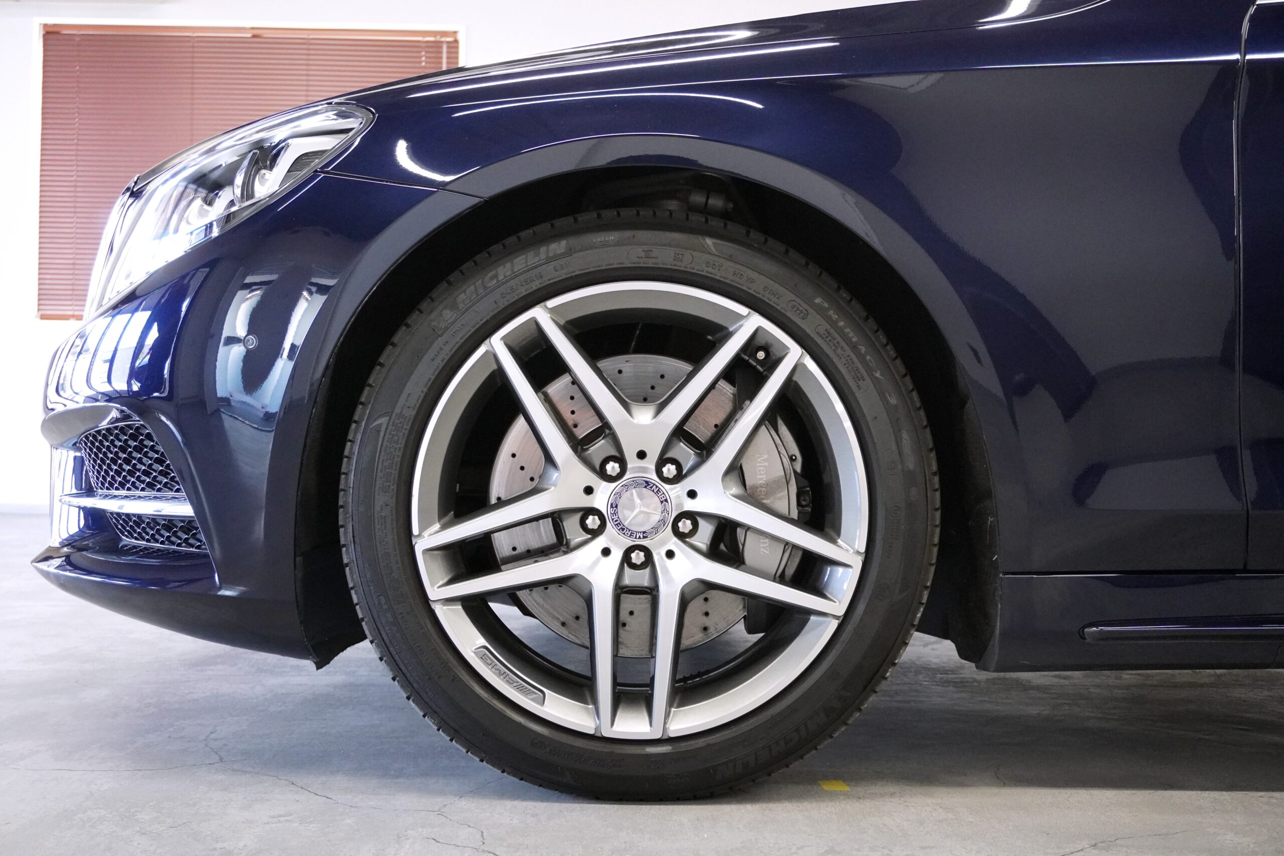 メルセデスベンツ S300hエクスクルーシブ