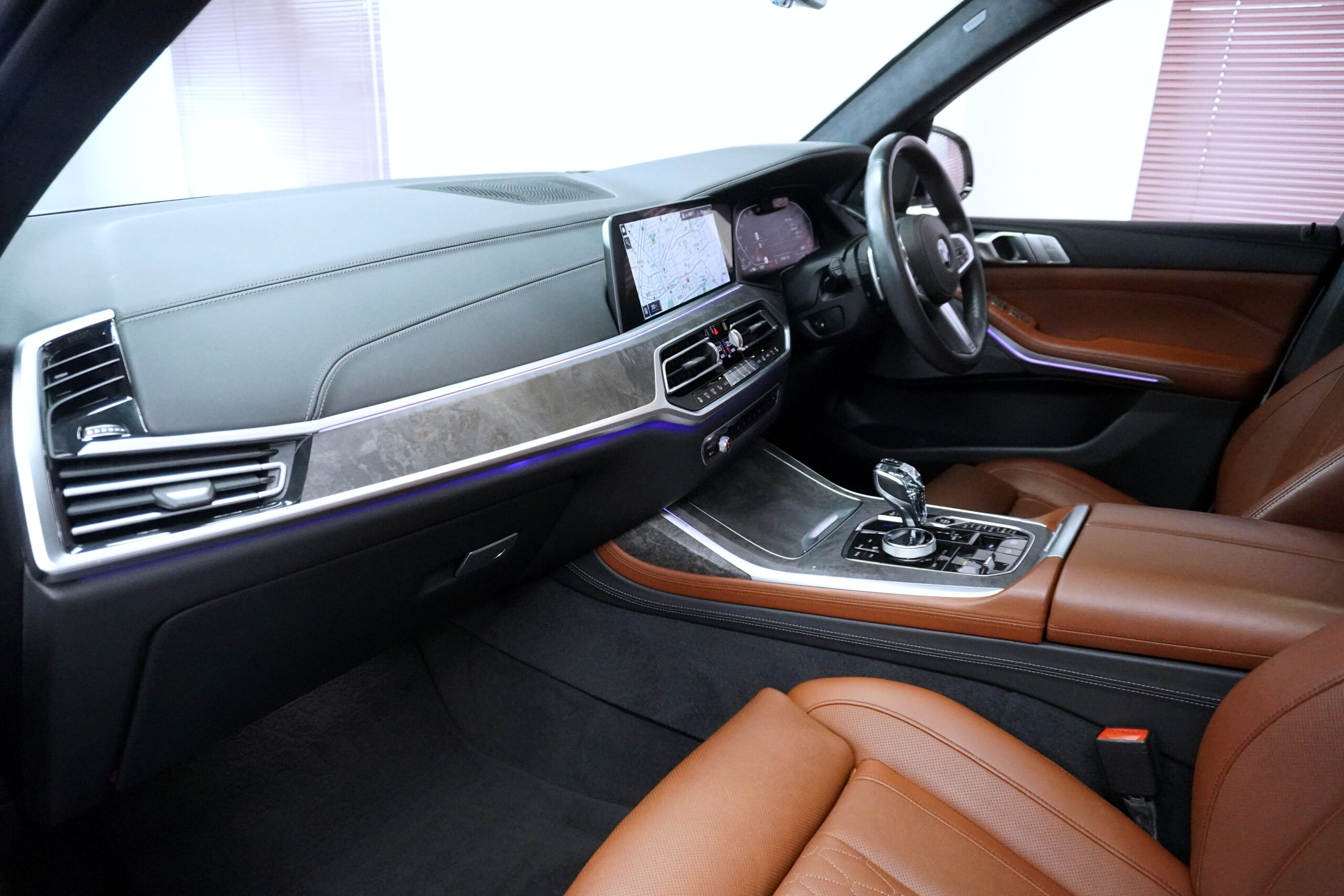 BMW X7 xDrive 35d Mスポーツ