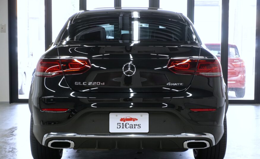 メルセデスベンツ GLC220d 4マチッククーペ AMGライン