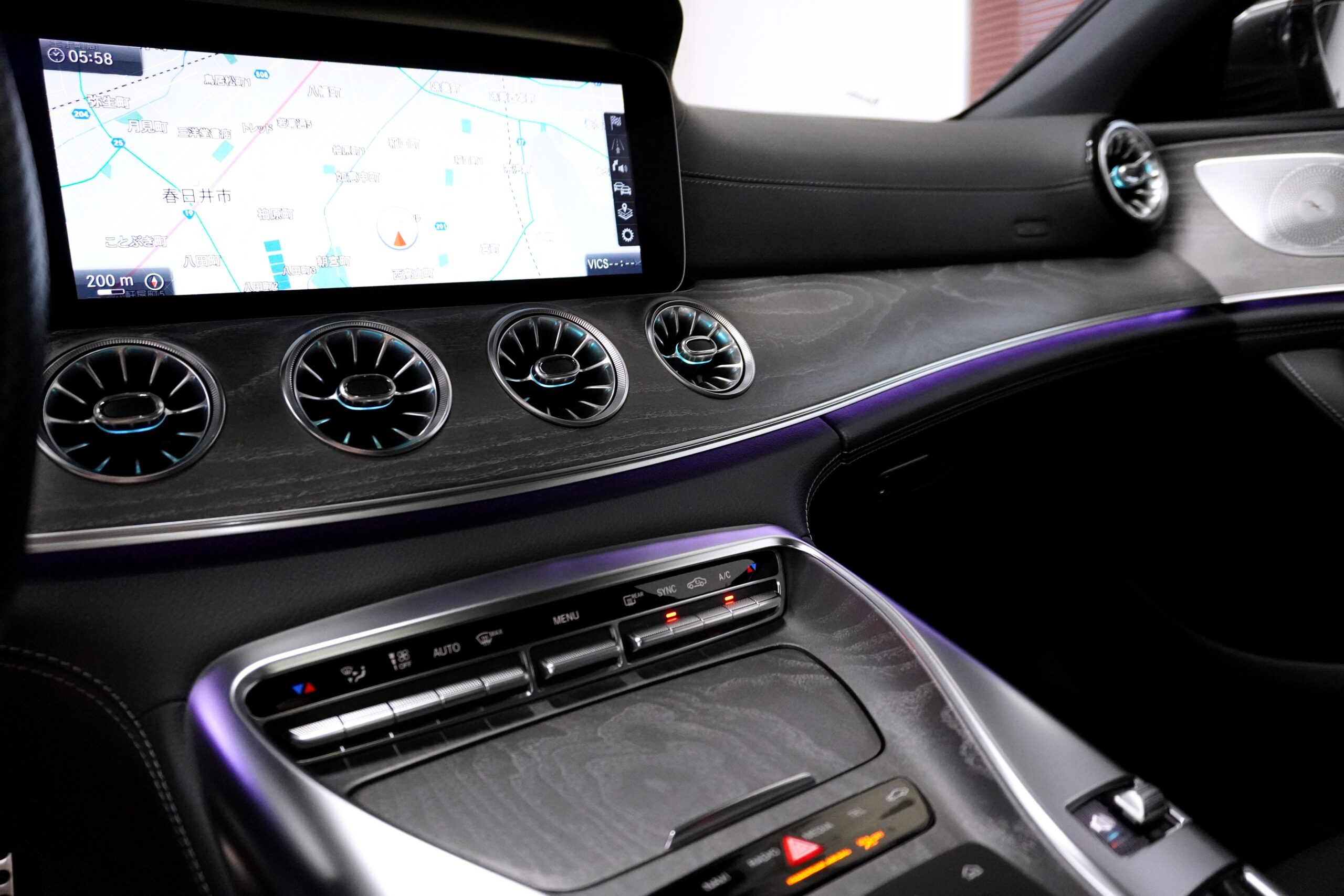 メルセデスAMG GT43 4マチック+