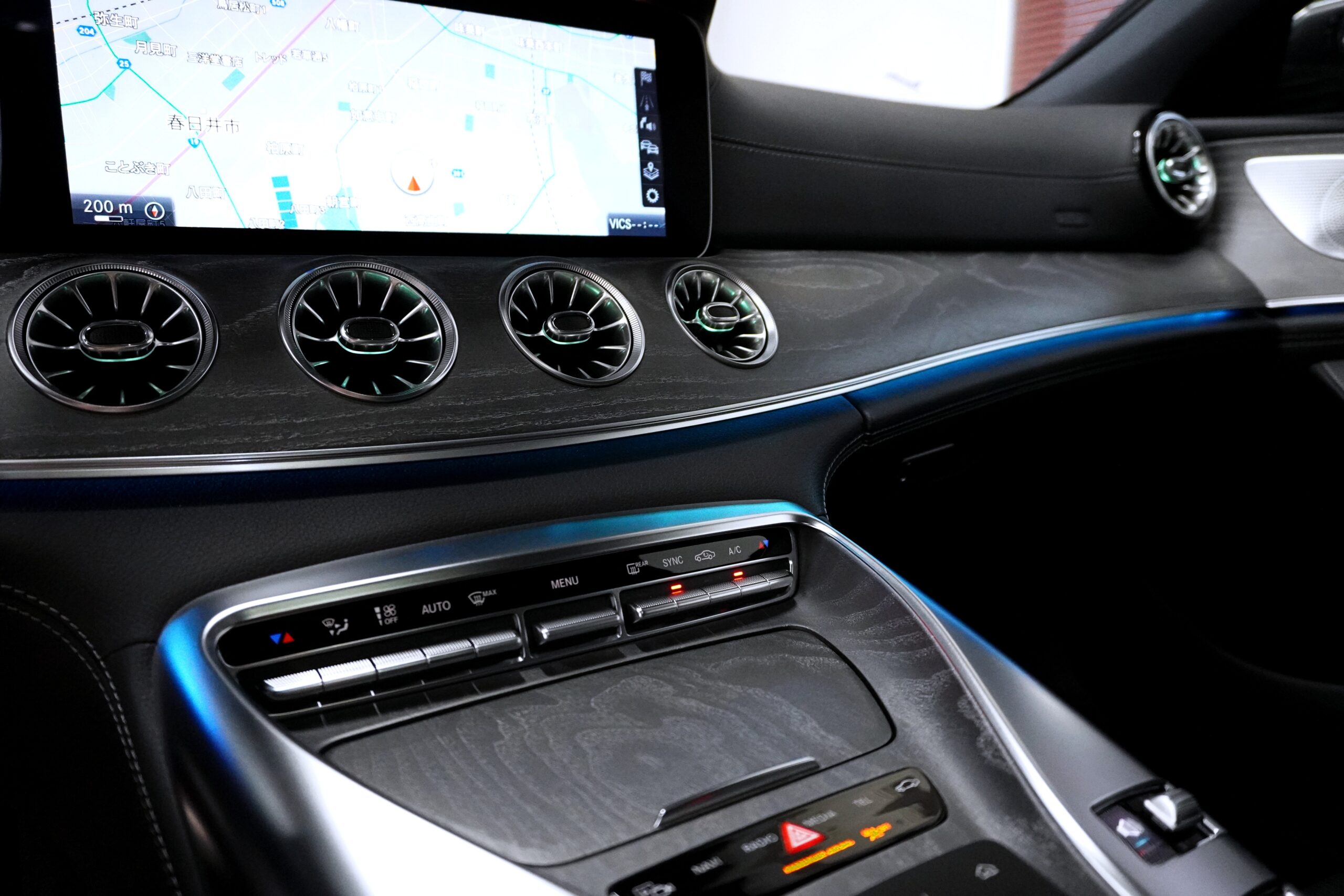 メルセデスAMG GT43 4マチック+