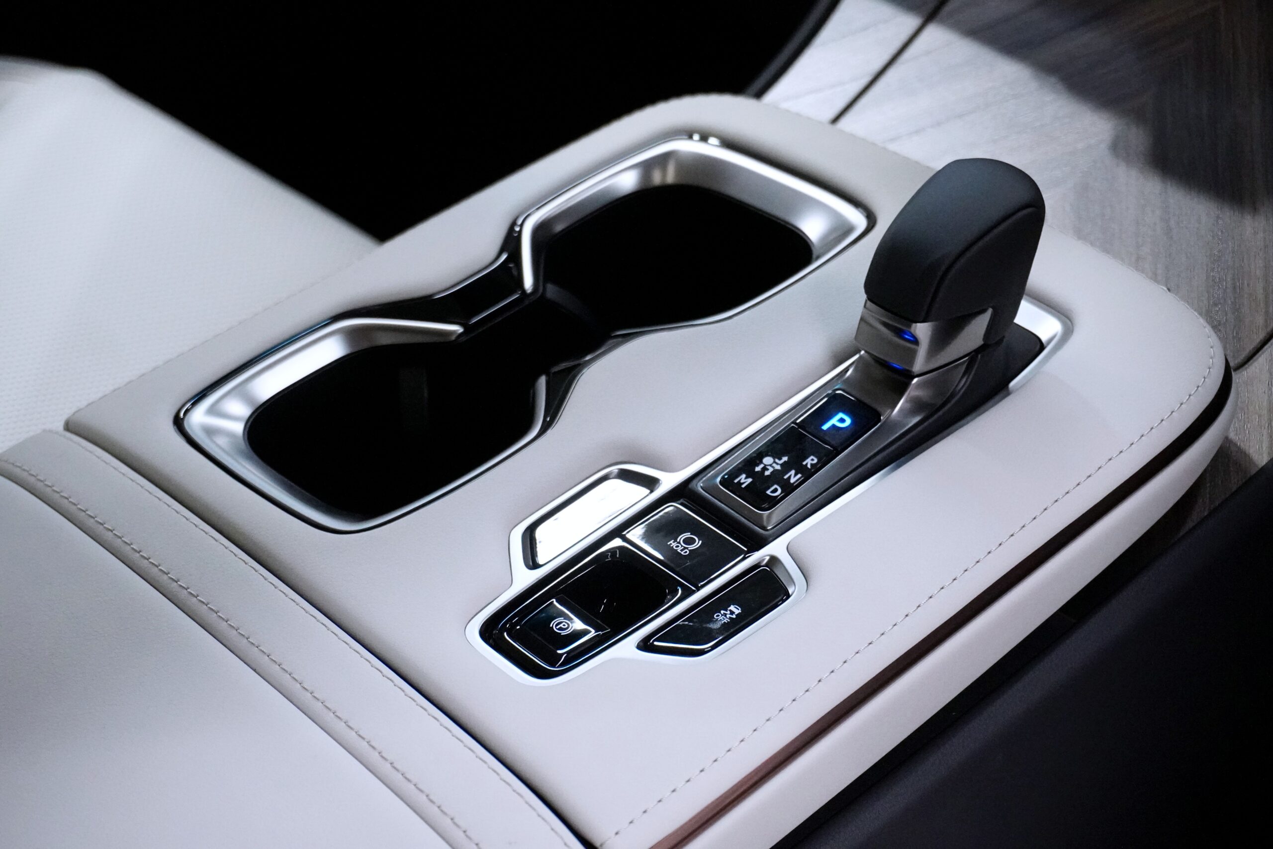 レクサス LM500h バージョンL