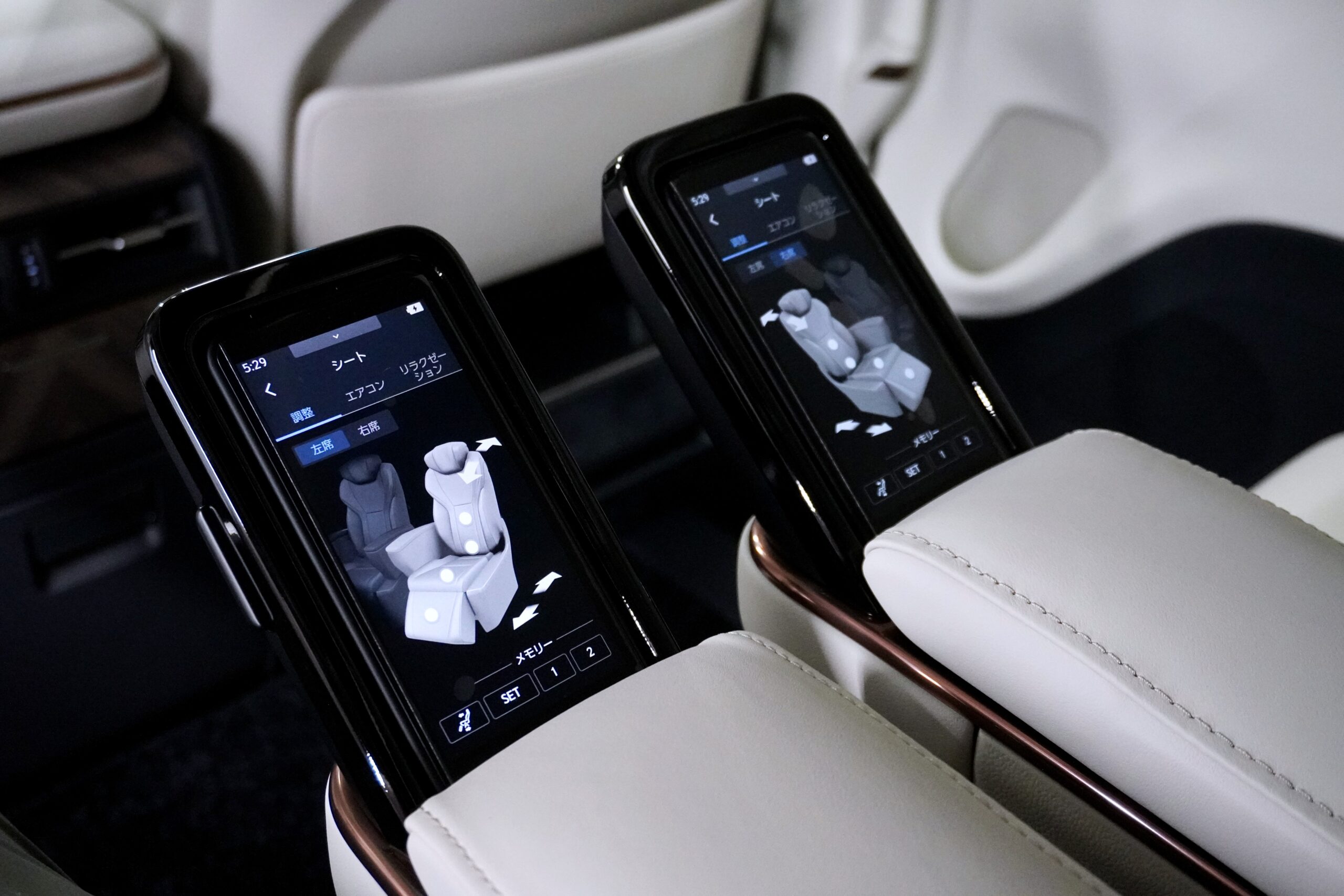 レクサス LM500h バージョンL