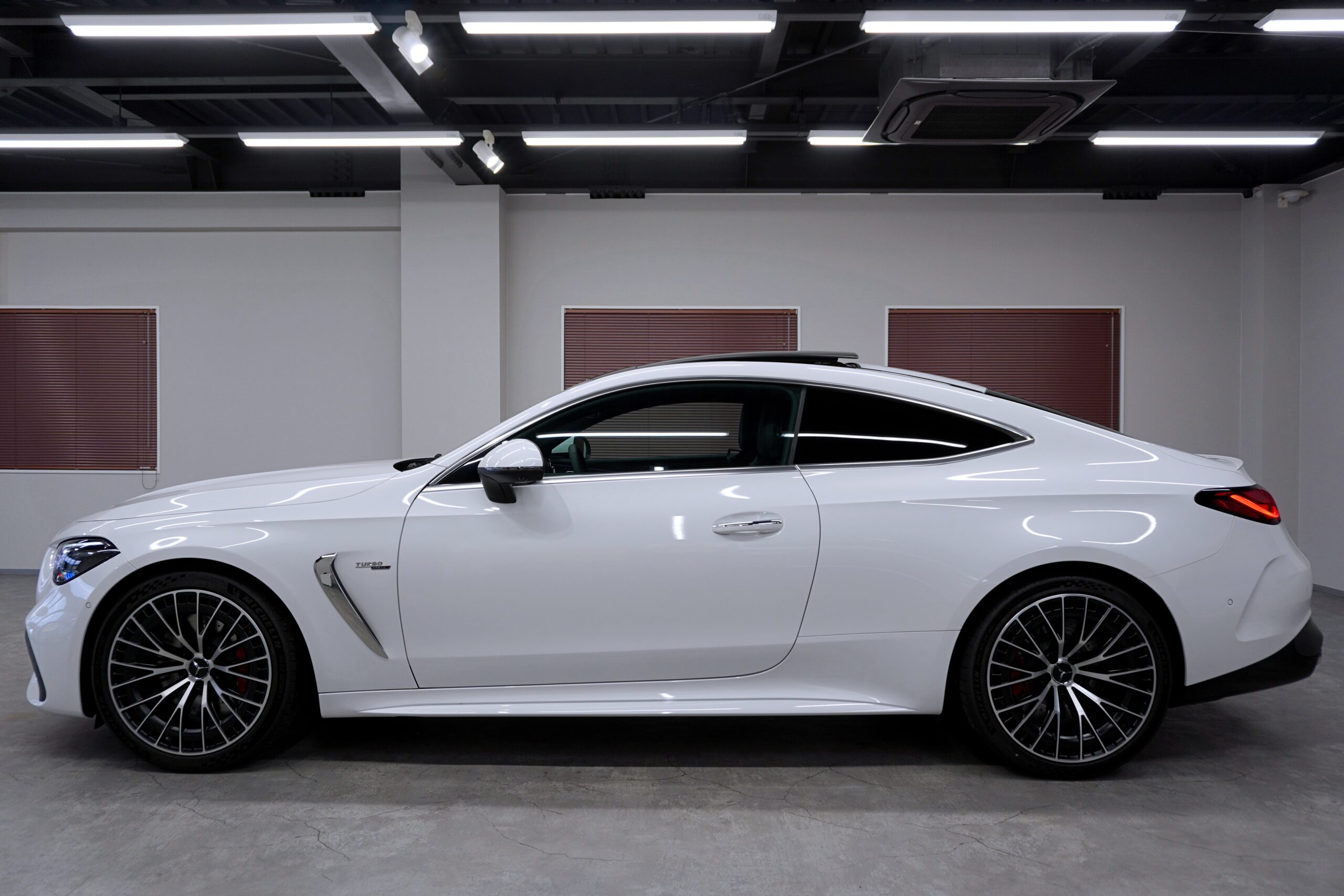 メルセデスAMG CLE53 ４マチック+クーペ